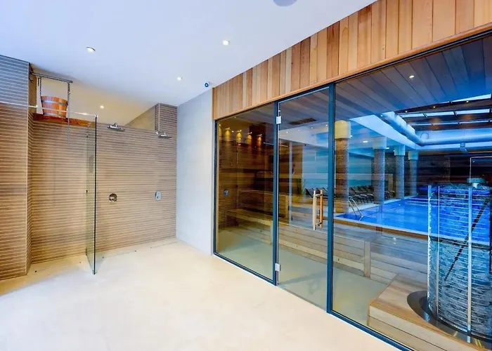 650m In&out - - Free Spa&parking